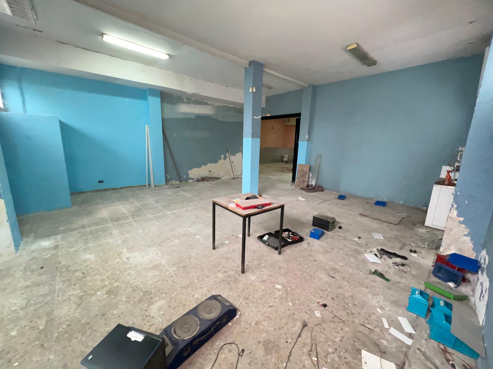 Imagen 22 Local Comercial en venta en San Martín De La Vega / Junto a parada de autobús y servicios ...
