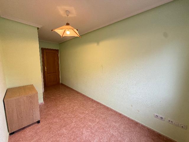 Imagen 12 Inmueble 306798 - Piso en venta en Azuqueca De Henares / Cerca del Colegio la Paloma