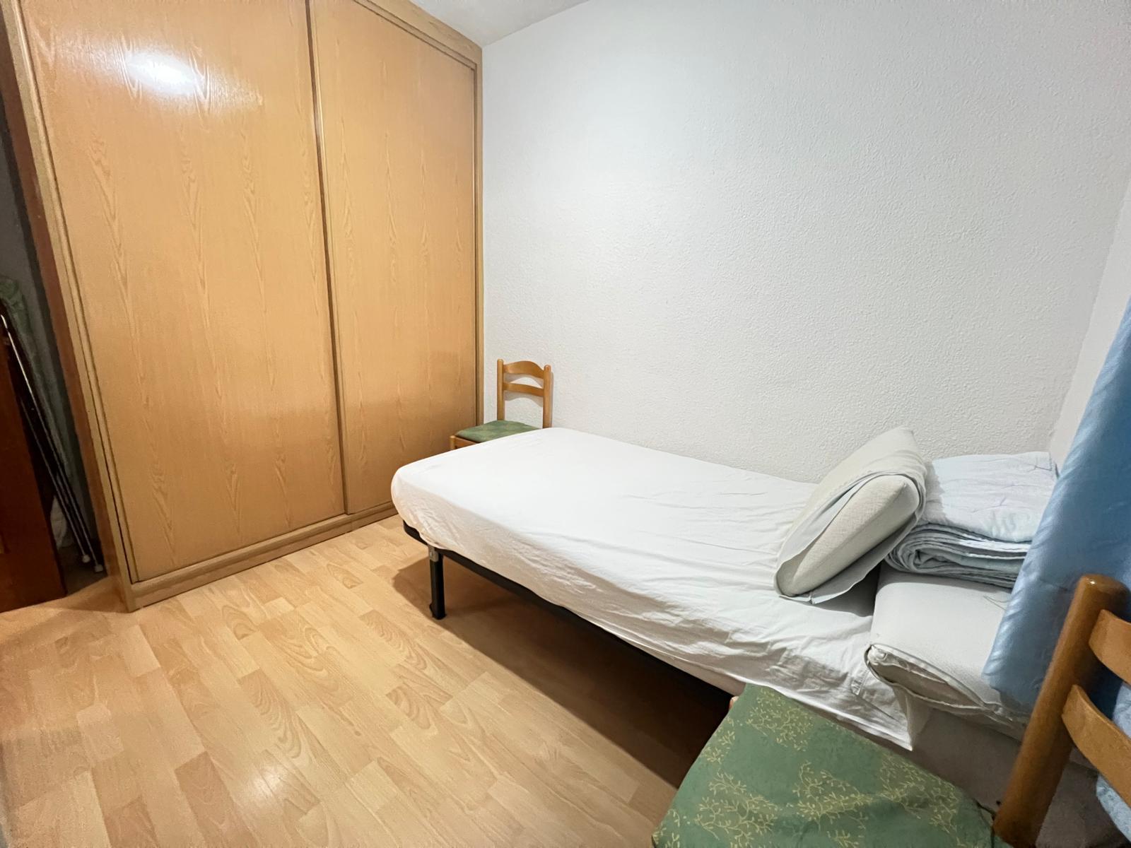 Imagen 12 Piso en venta en Torrejón De Ardoz / Enfrente del parque Jardin del Rosario.