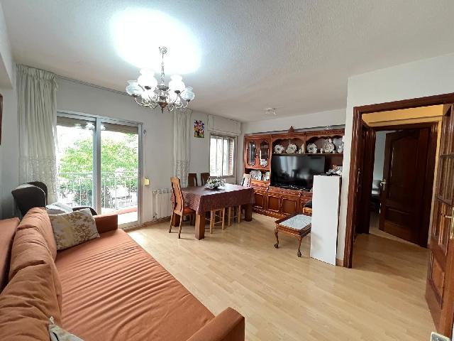 Imagen 4 Inmueble 306845 - Piso en venta en Torrejón De Ardoz / Enfrente del parque Jardin del Rosario.