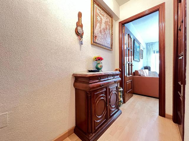 Imagen 2 Inmueble 306845 - Piso en venta en Torrejón De Ardoz / Enfrente del parque Jardin del Rosario.