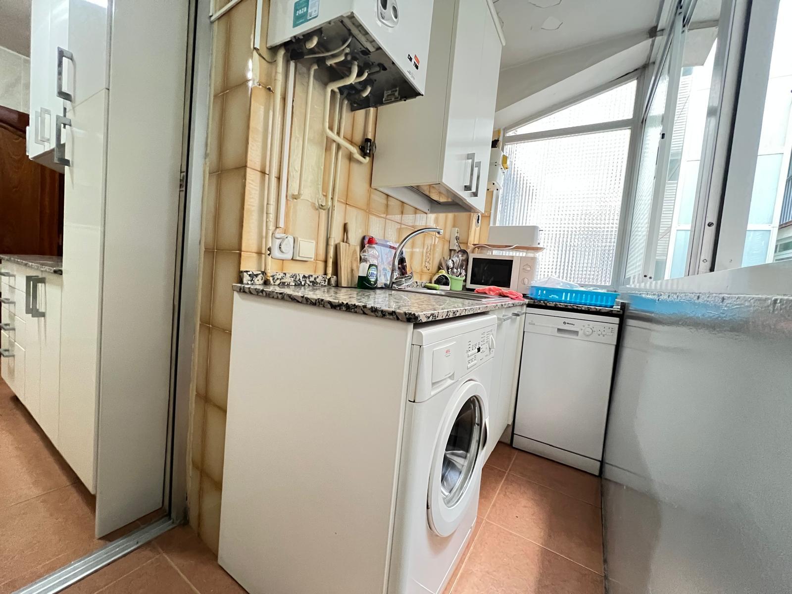Imagen 18 Piso en venta en Torrejón De Ardoz / Enfrente del parque Jardin del Rosario.