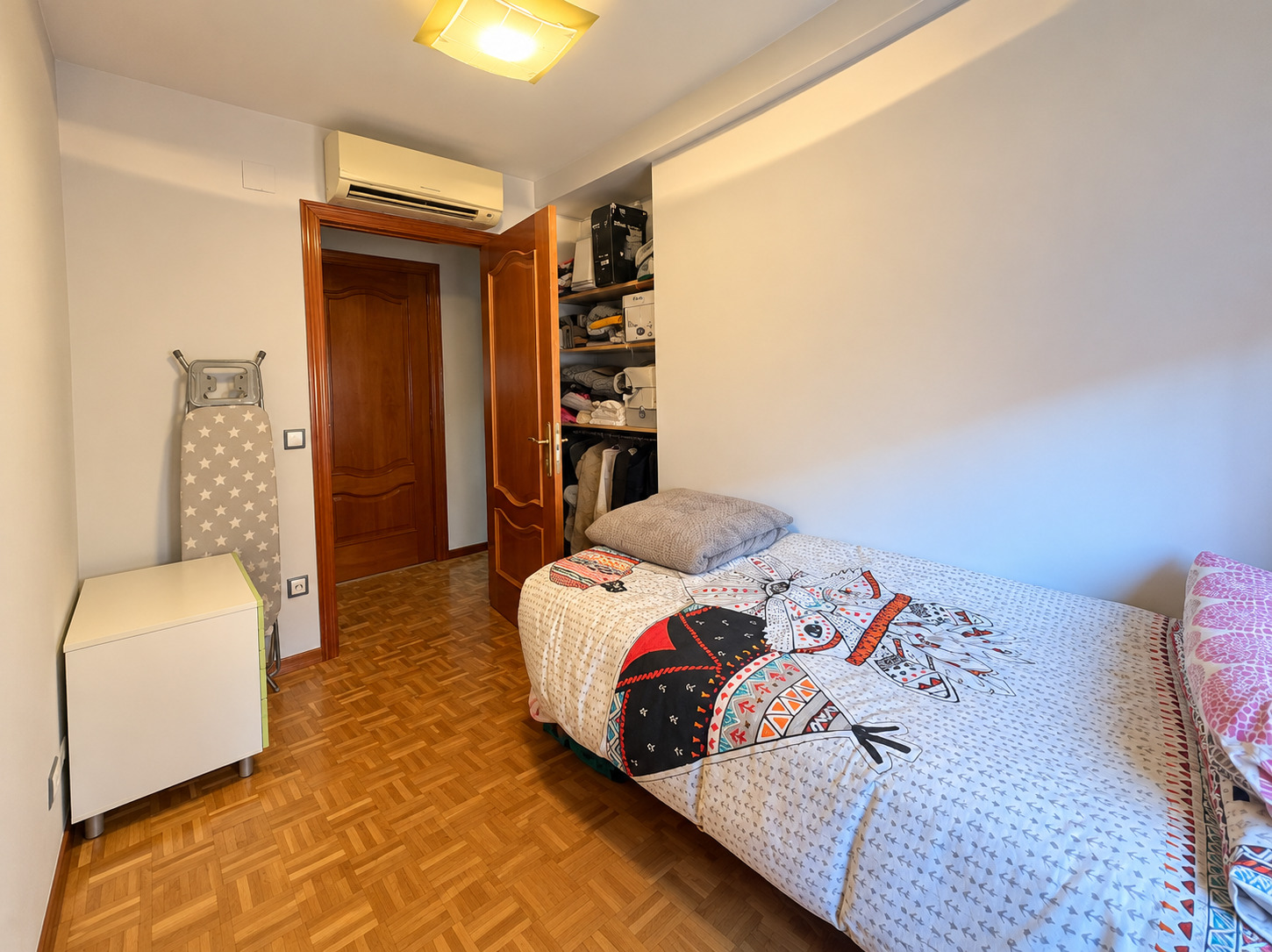 Imagen 17 Piso en venta en Madrid / A 5 minutos intercambiador Canillejas