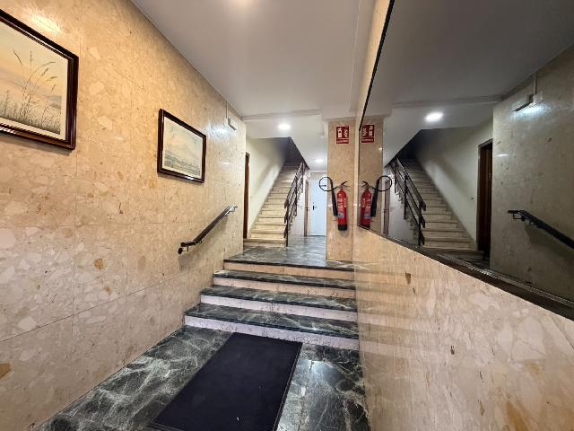 Imagen 1 Inmueble 307108 - Piso en venta en Madrid / A 5 minutos intercambiador Canillejas