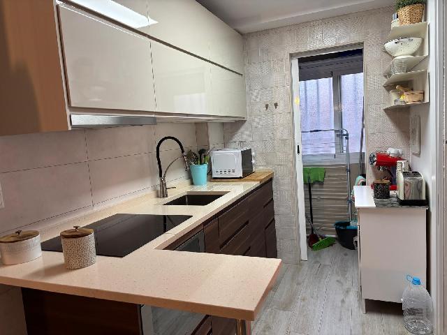 Imagen 19 Inmueble 298937 - Apto. Playa en venta en Benidorm / Levante dos calles de la playa