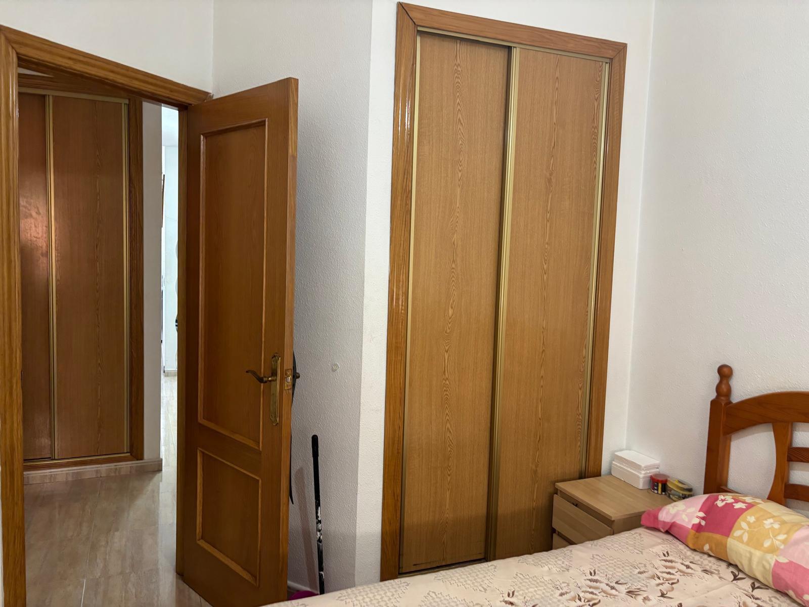 Imagen 3 Apartamento en venta en Nucia La / Avenida principal, cerca del colegio