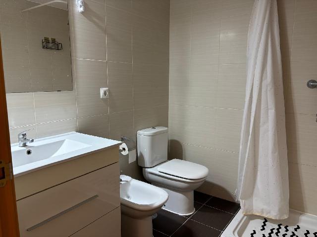 Imagen 12 Inmueble 299914 - Apto. Playa en venta en Castalla / A una calle del polideportivo de castalla