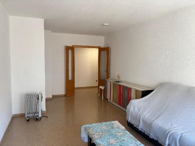 Imagen 15 Inmueble 299914 - Apto. Playa en venta en Castalla / A una calle del polideportivo de castalla