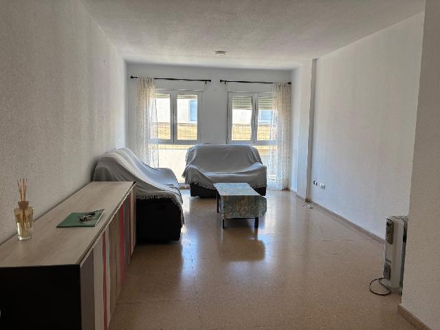 Imagen 5 Inmueble 299914 - Apto. Playa en venta en Castalla / A una calle del polideportivo de castalla