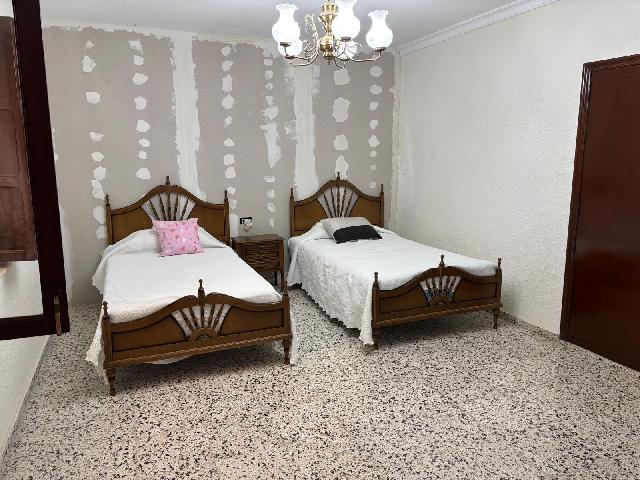 Imagen 7 Inmueble 304086 - Casa Aislada en venta en Elda / Hacienda de Elda a 100 metros