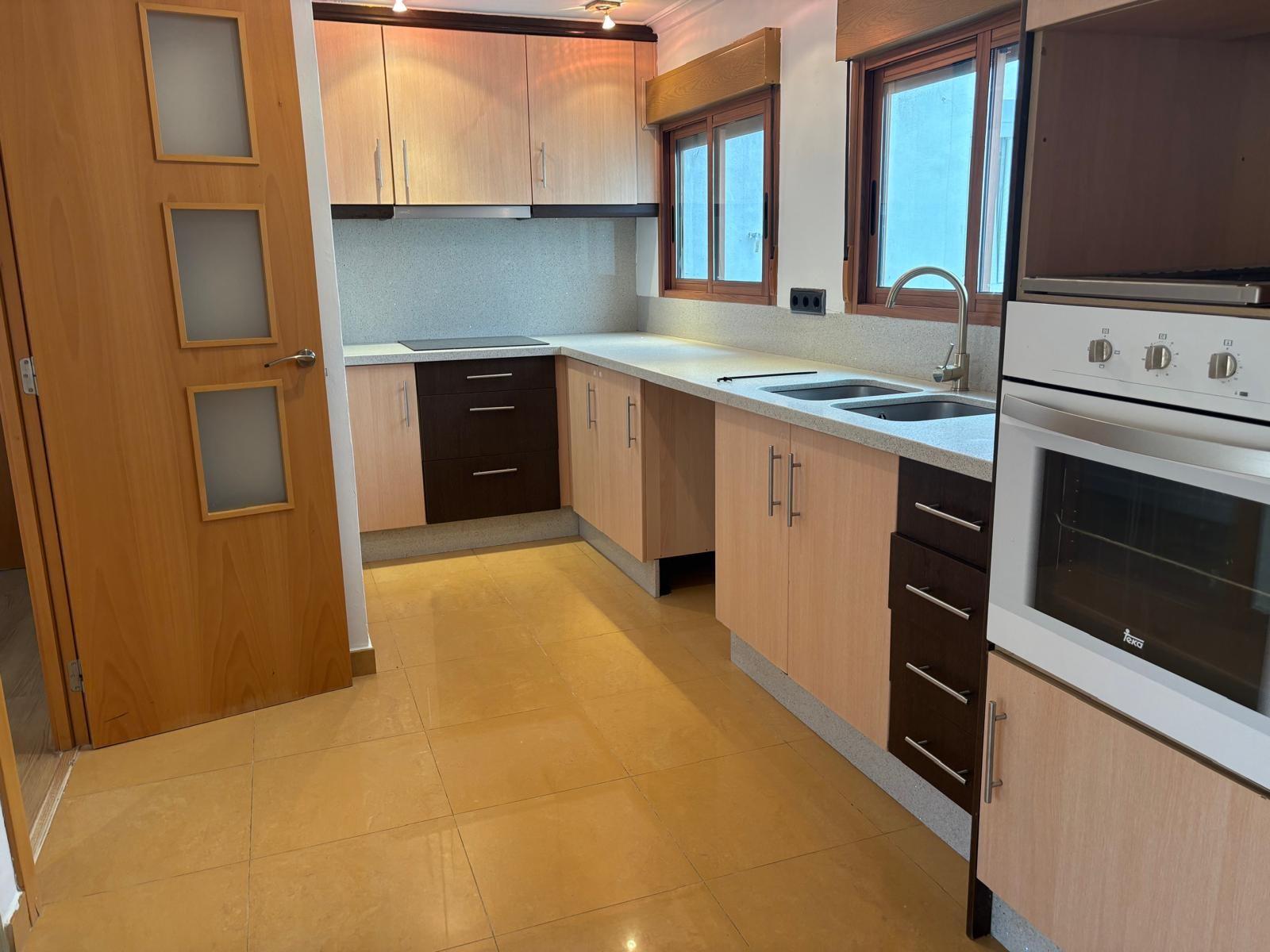 Imagen 18 Apartamento en venta en Ibi / Ramon y cajal centro