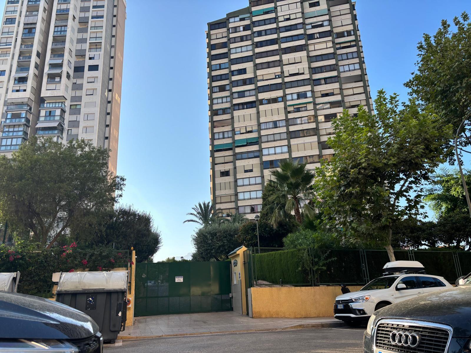 Imagen 2 Apto. Playa en venta en Benidorm / Calle esperanto con avenida de europa