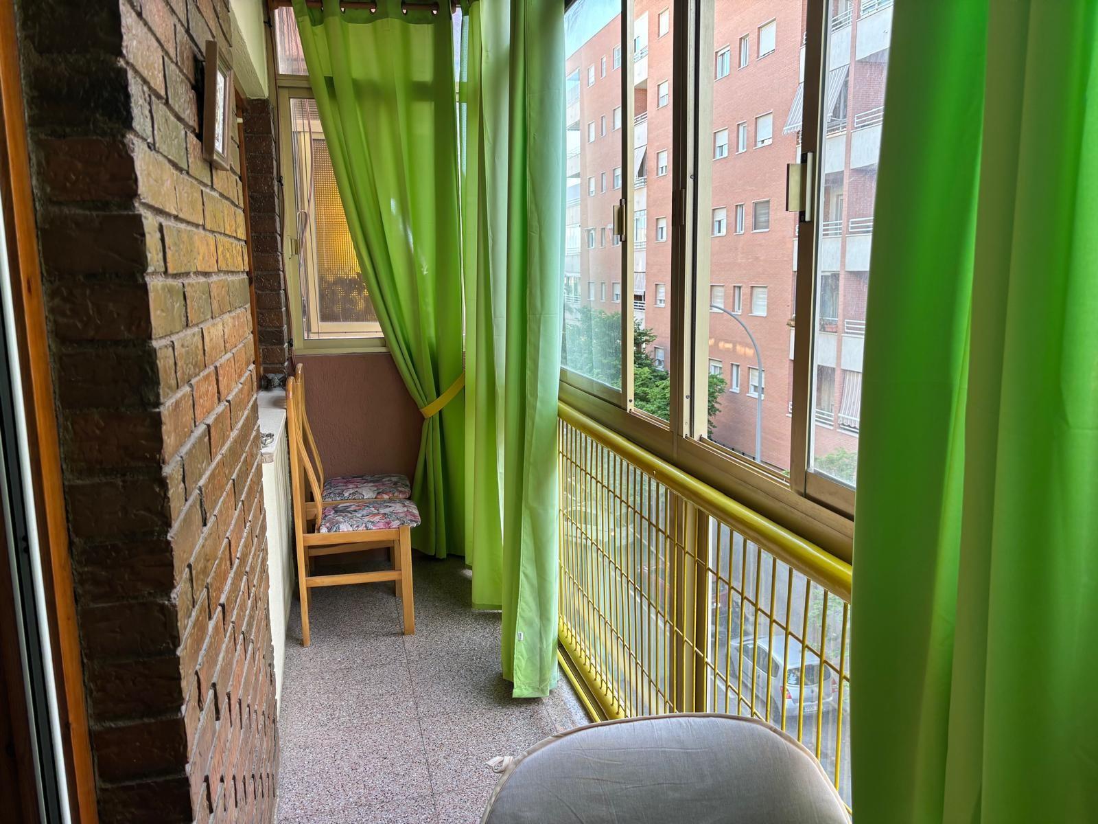 Imagen 2 Apartamento en venta en Alicante/alacant / Calle teulada av bulevar
