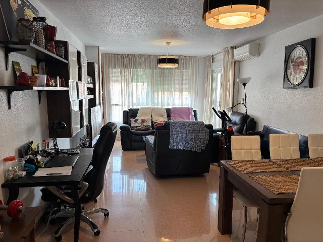 Imagen 1 Inmueble 305834 - Apartamento en venta en Alicante/alacant / Al principio de la avenida de Alcoy centro