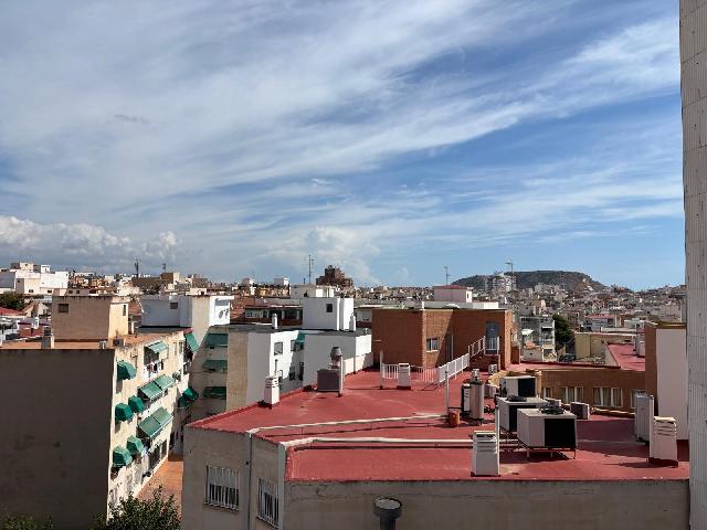 Imagen 12 Inmueble 305834 - Apartamento en venta en Alicante/alacant / Al principio de la avenida de Alcoy centro