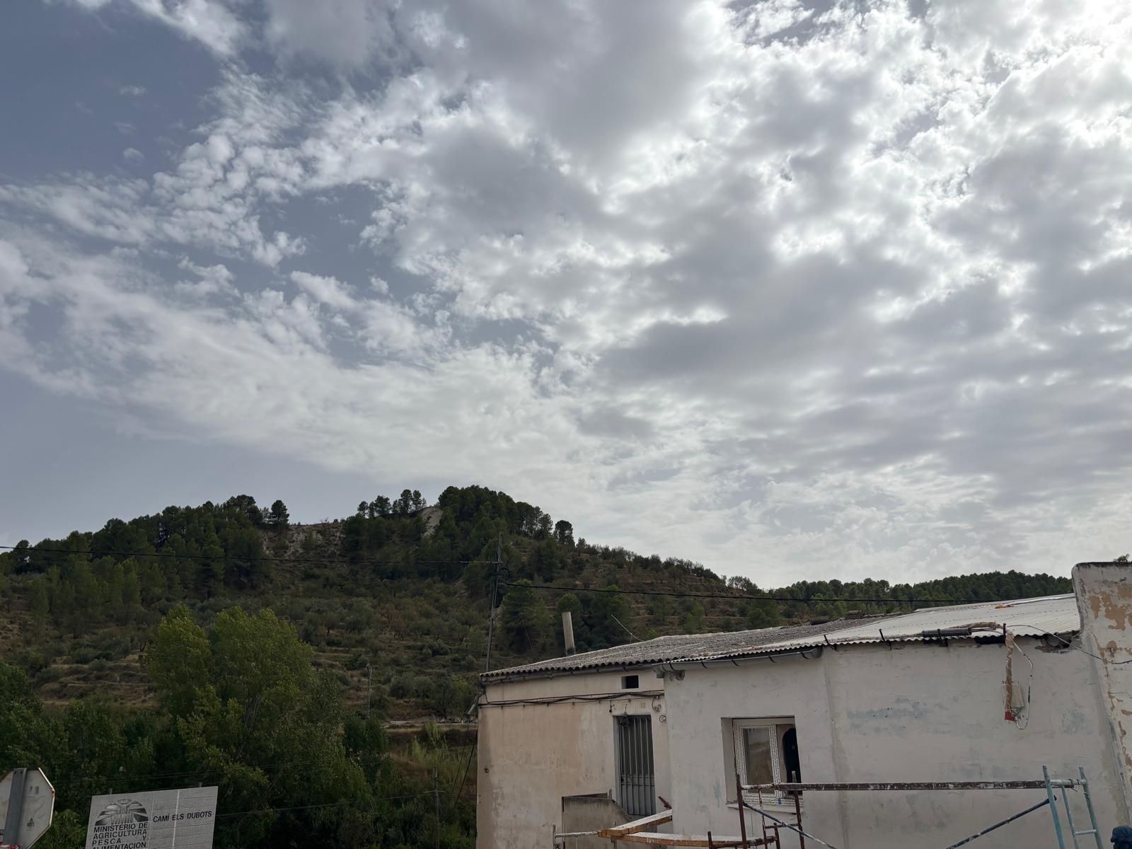 Imagen 3 Casa Pareada en venta en Benilloba / Carretera de benilloba en el pueblo