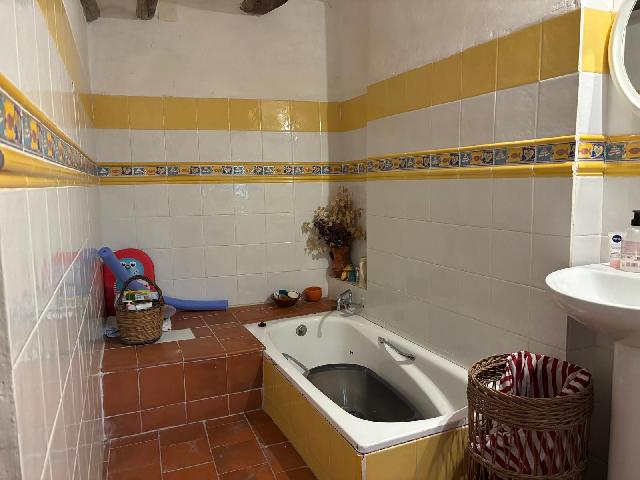Imagen 22 Inmueble 306584 - Casa Pareada en venta en Benilloba / Centro de benilloba bar casino