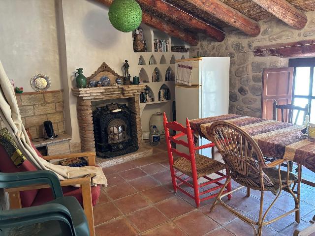 Imagen 1 Inmueble 306584 - Casa Pareada en venta en Benilloba / Centro de benilloba bar casino