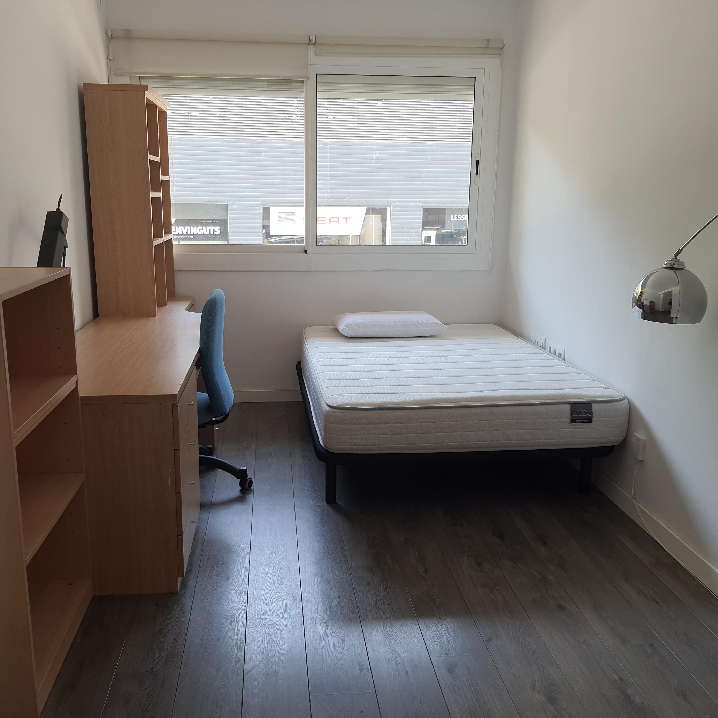 Imagen 18 Piso en venta en Barcelona / Entre baixada de la gloria y baixada de briz