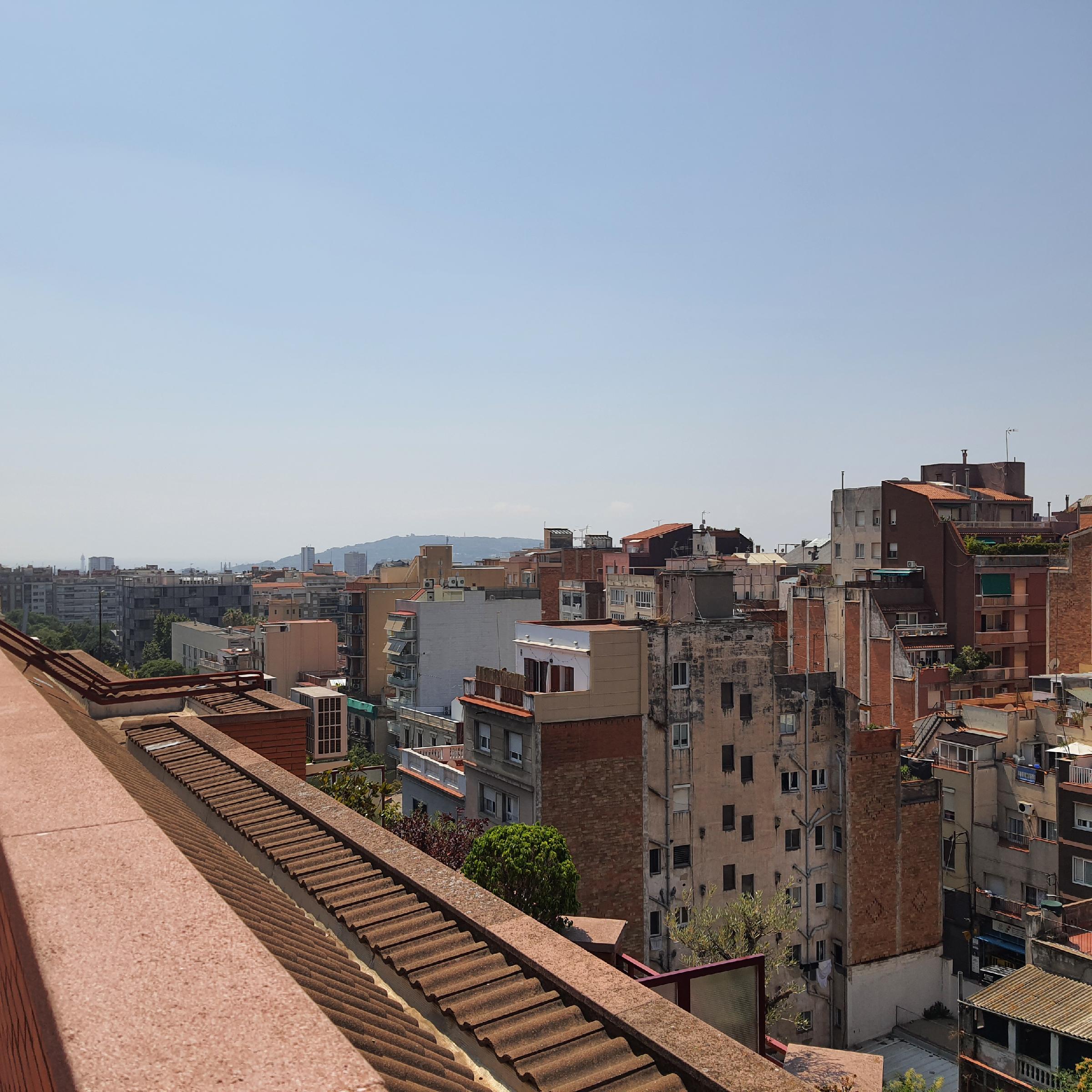 Imagen 7 Piso en venta en Barcelona / Entre baixada de la gloria y baixada de briz