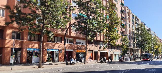Imagen 15 Inmueble 290596 - Piso en venta en Barcelona / Entre baixada de la gloria y baixada de briz