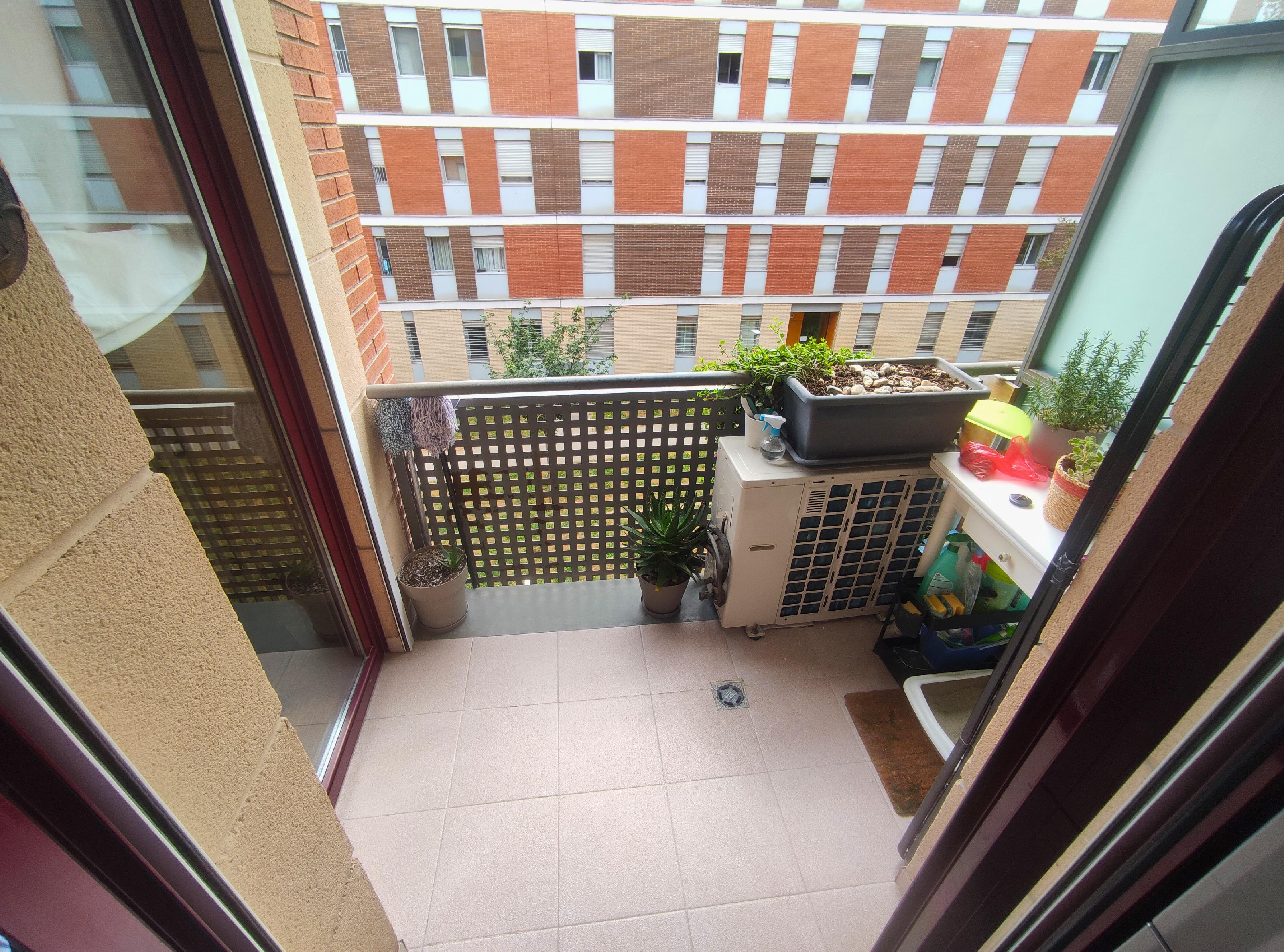 Imagen 7 Piso en venta en Sant Cugat Del Vallès / A metros de Av Cerdanyola