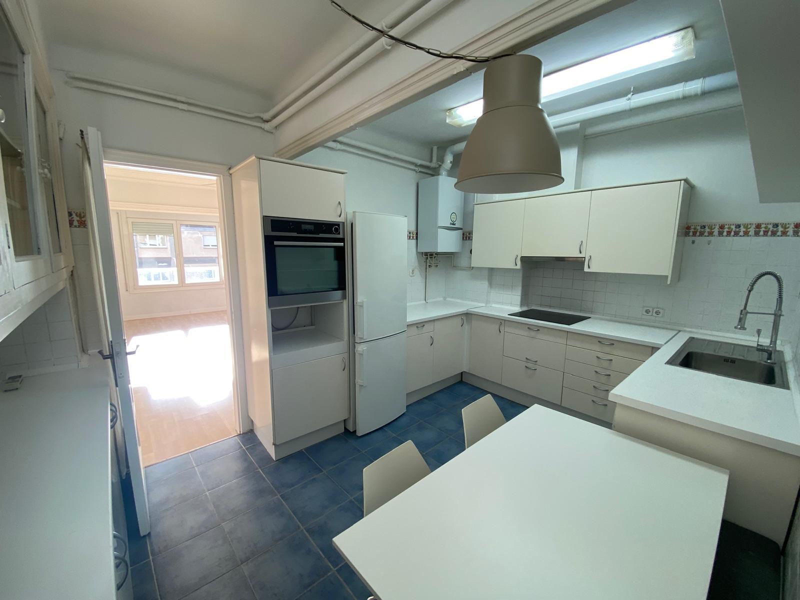 Imagen 11 Piso en venta en Barcelona / Zona exclusiva, entre las calles Mandri y Muntaner.