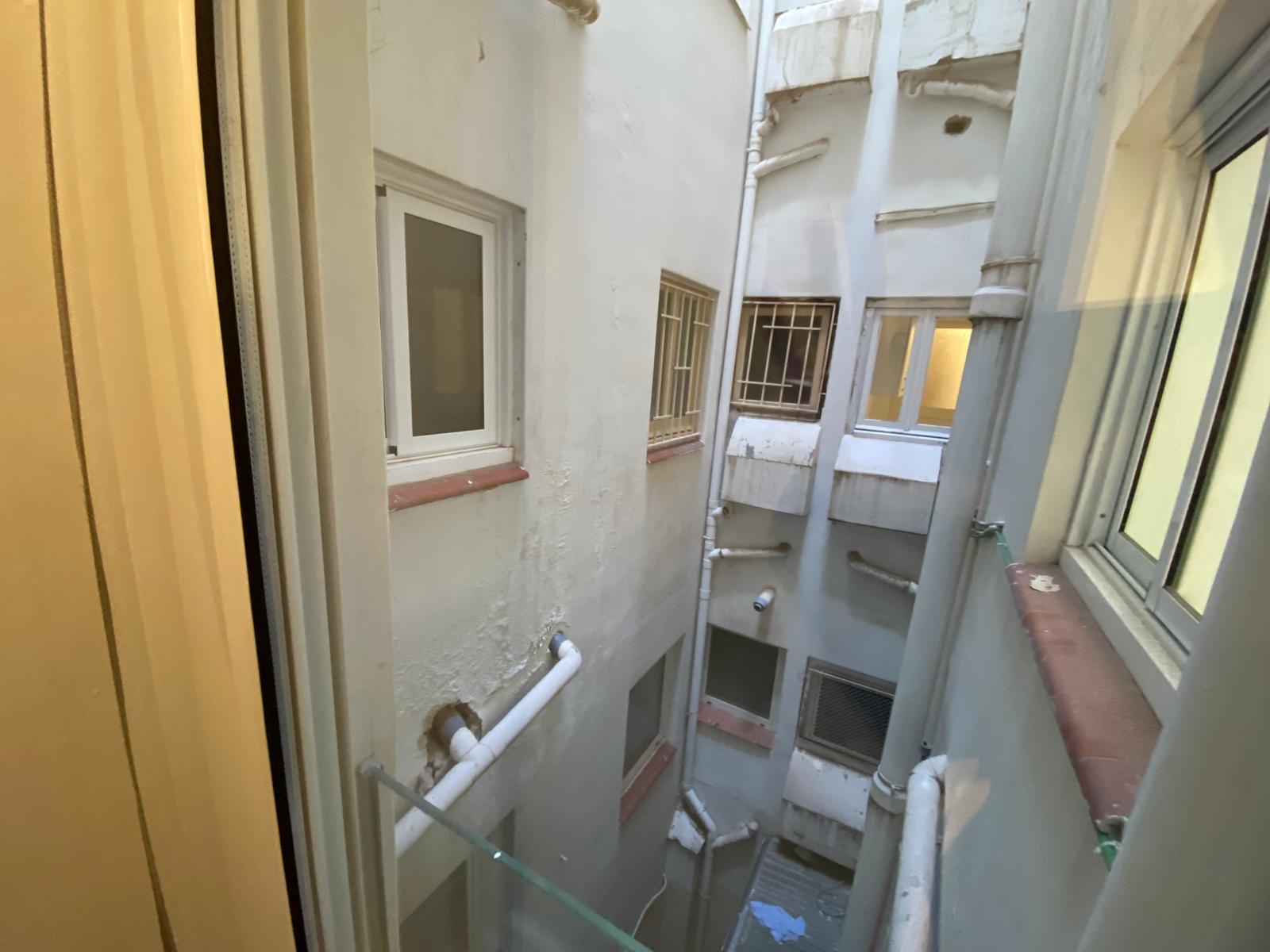 Imagen 17 Piso en venta en Barcelona / Zona exclusiva, entre las calles Mandri y Muntaner.