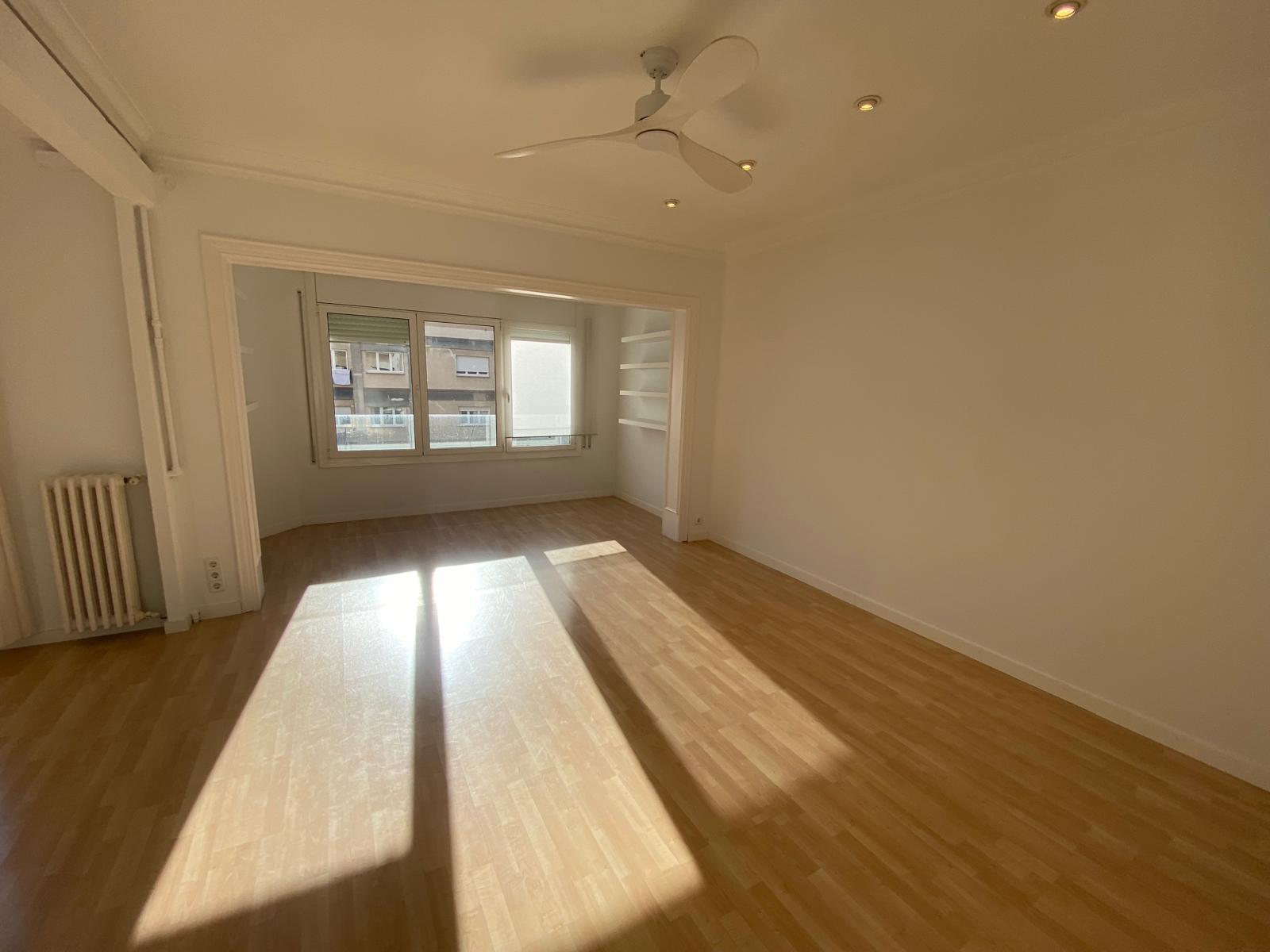 Imagen 23 Piso en venta en Barcelona / Zona exclusiva, entre las calles Mandri y Muntaner.