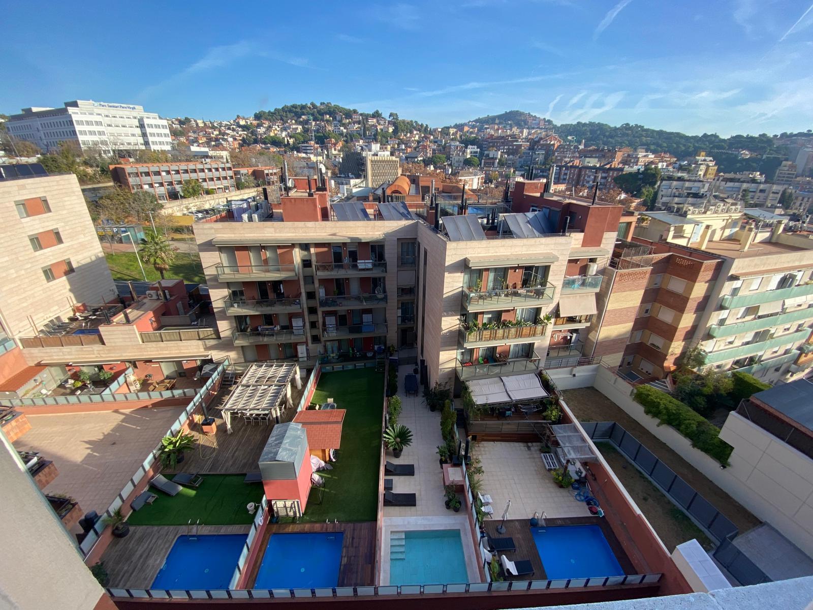 Imagen 5 Piso en venta en Barcelona / Entre plaza alfons comin y pasaje de gomis