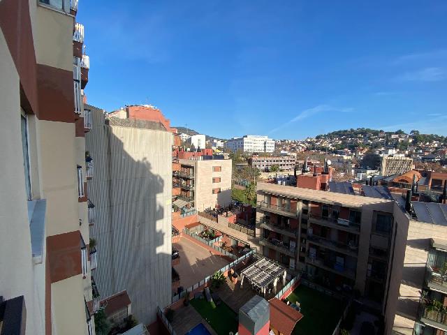 Imagen 6 Inmueble 300749 - Piso en venta en Barcelona / Entre plaza alfons comin y pasaje de gomis