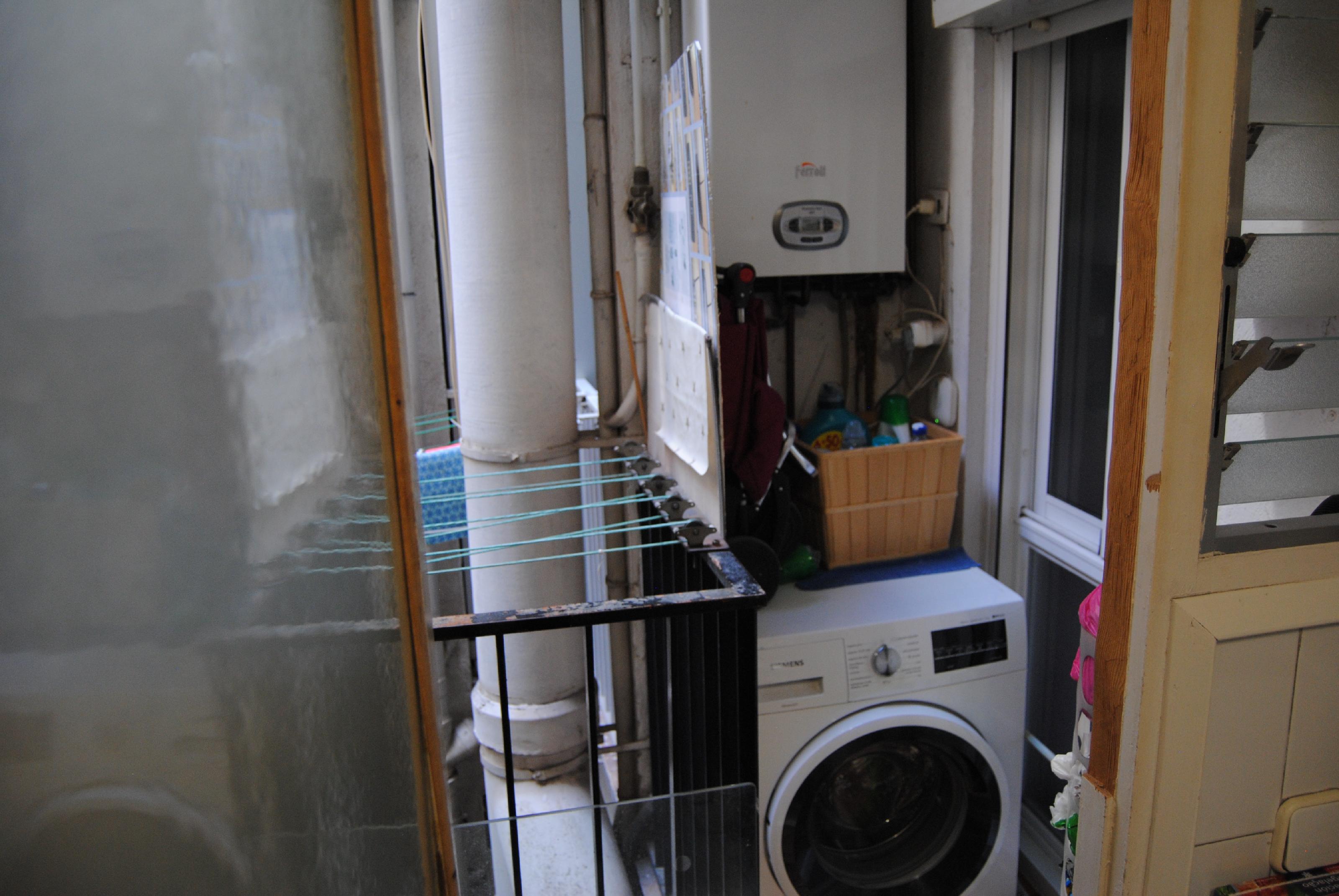 Imagen 14 Piso en venta en Barcelona / Entre plaza alfons comin y pasaje de gomis