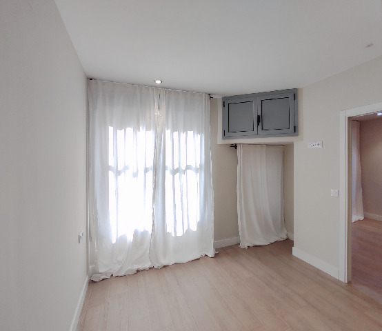 Imagen 9 Inmueble 300765 - Piso en venta en Barcelona / Vallirana con Francoli