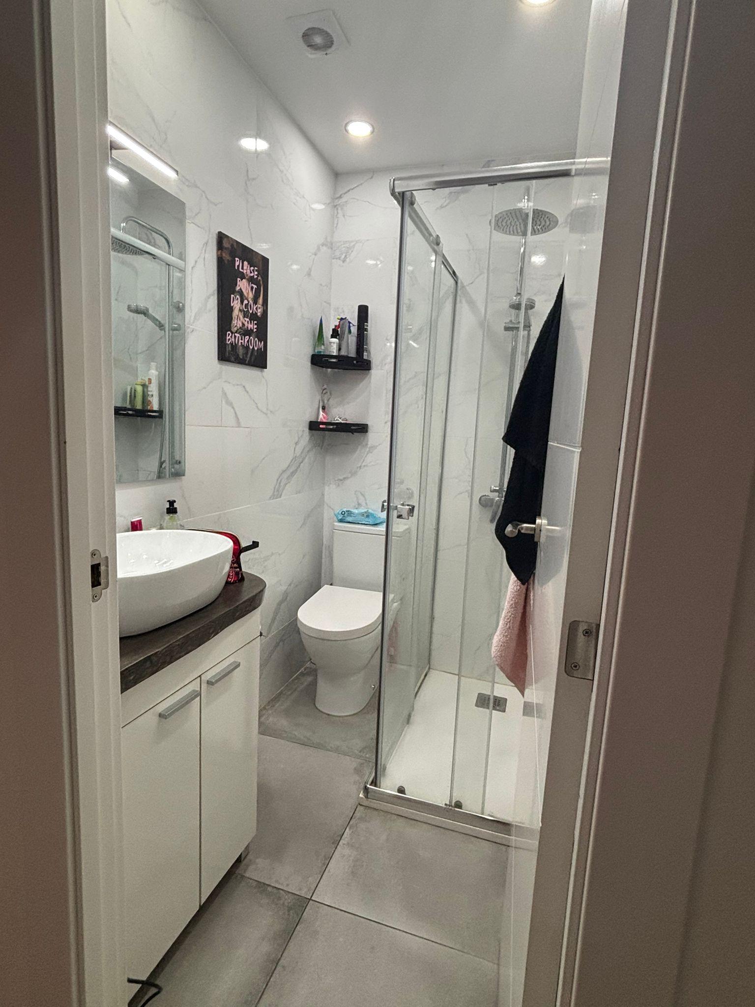 Imagen 7 Piso en venta en Barcelona / Entre Mora la nova i pasage albiell