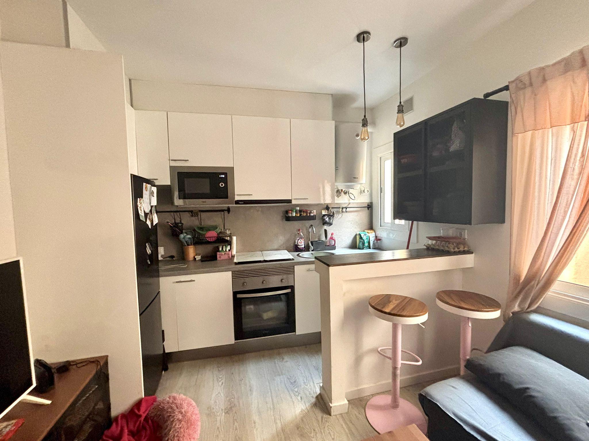 Imagen 3 Piso en venta en Barcelona / Entre Mora la nova i pasage albiell