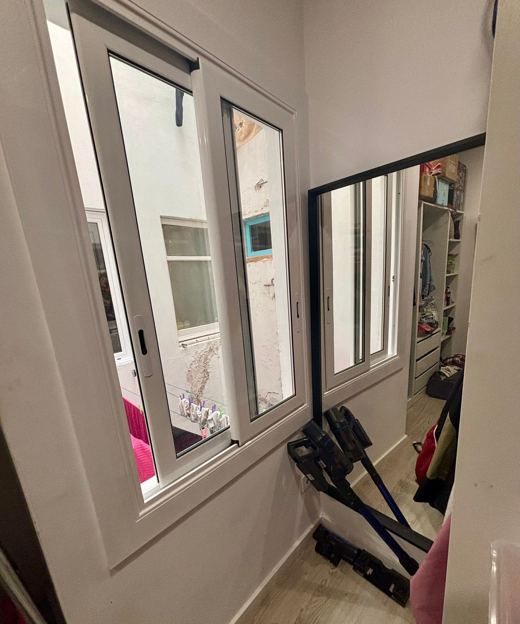 Imagen 9 Piso en venta en Barcelona / Entre Mora la nova i pasage albiell