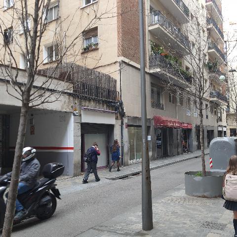 Imagen 1 Inmueble 301706 - Parking Coche en venta en Barcelona / Luca con carrer craywinckel