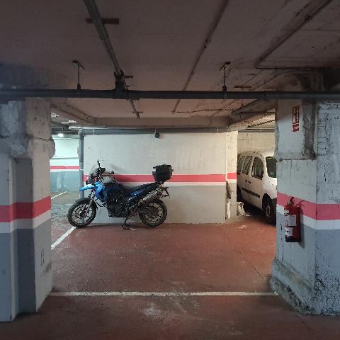 Imagen 4 Inmueble 301706 - Parking Coche en venta en Barcelona / Luca con carrer craywinckel