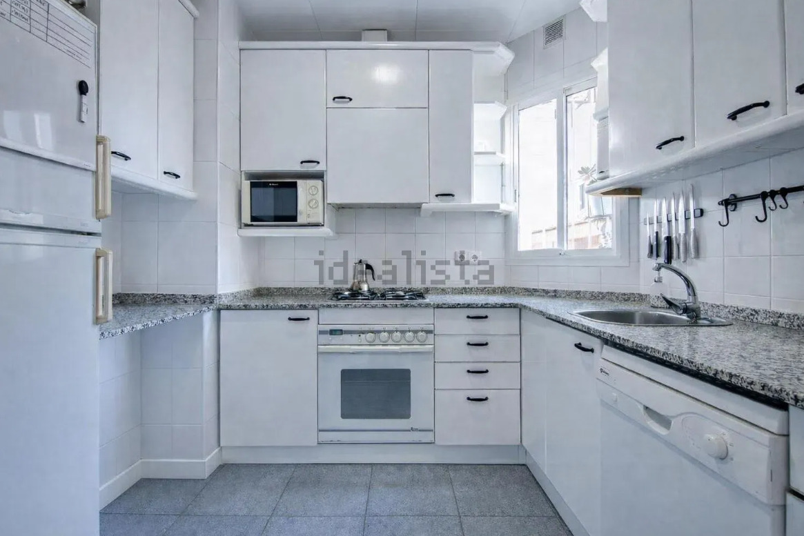 Imagen 15 Piso en venta en Barcelona / Avda republica argentina on calle Craywinckel
