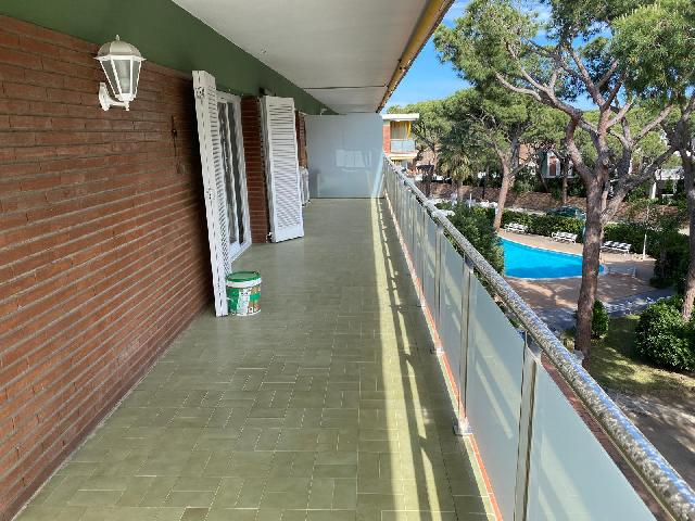 Imagen 1 Inmueble 303011 - Piso en alquiler en Castelldefels / A 500 metros de la playa de la pineda