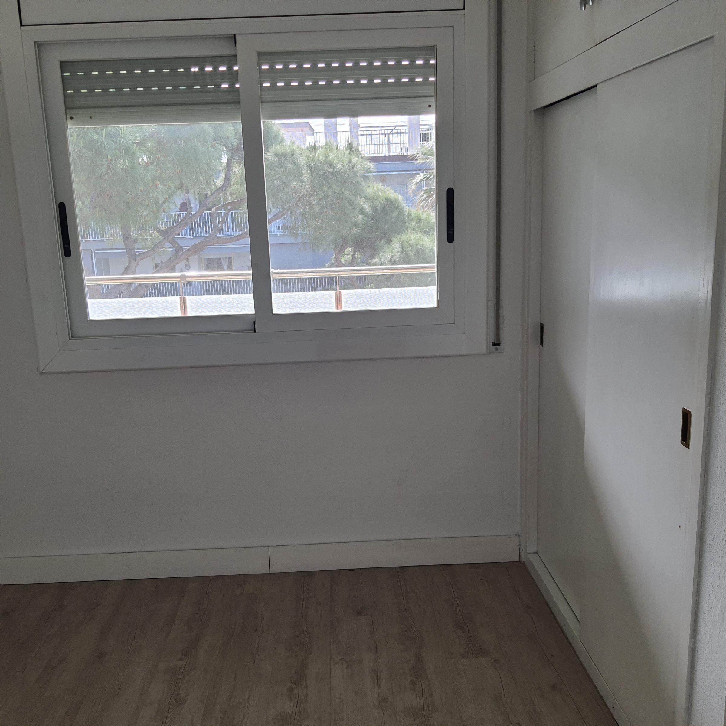 Imagen 12 Piso en alquiler en Castelldefels / A 500 metros de la playa de la pineda