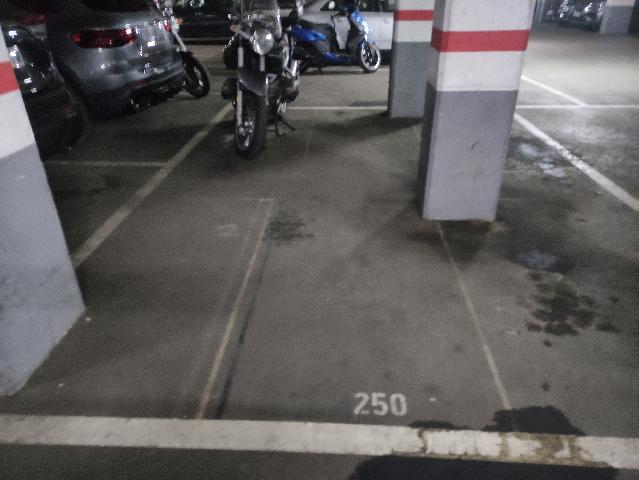 Imagen 2 Inmueble 303464 - Parking Moto en alquiler en Sant Cugat Del Vallès / Entradas por valles 94 y Rambla de Cel...