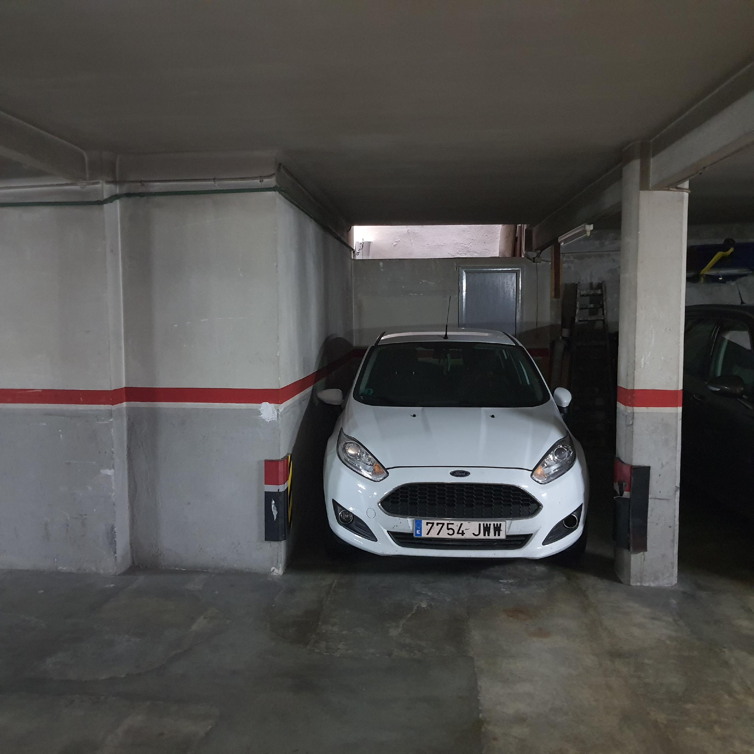 Imagen 4 Parking Coche en venta en Barcelona / Entre calle bertran y calle craywinckel
