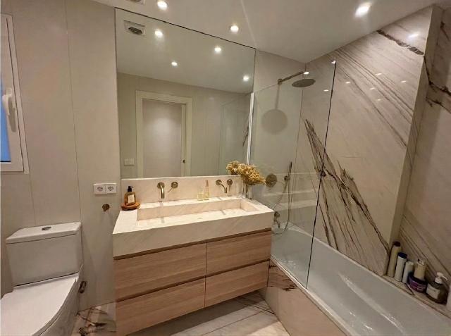 Imagen 10 Inmueble 303847 - Piso en venta en Barcelona / A metros de Plaza Alfonso Comin
