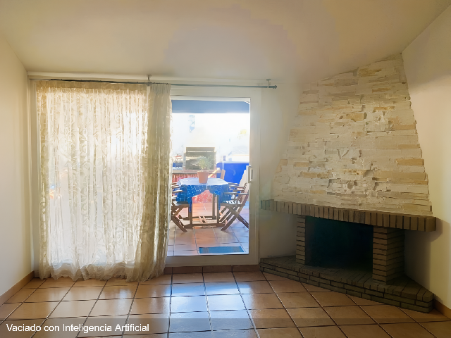 Imagen 2 Inmueble 299172 - Dúplex en venta en Sant Pere De Ribes / Proximo al centro y a los colegios.