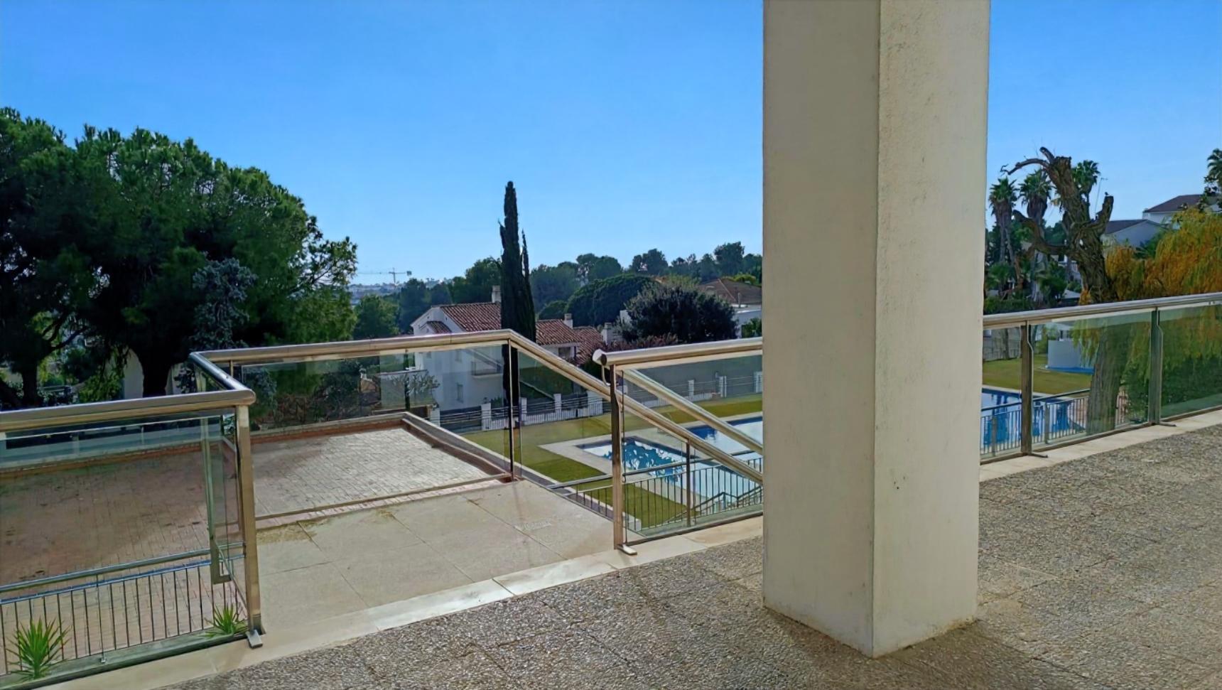 Imagen 37 Piso en venta en Sitges / Bien comunicado,vistas de una gran belleza y agradables