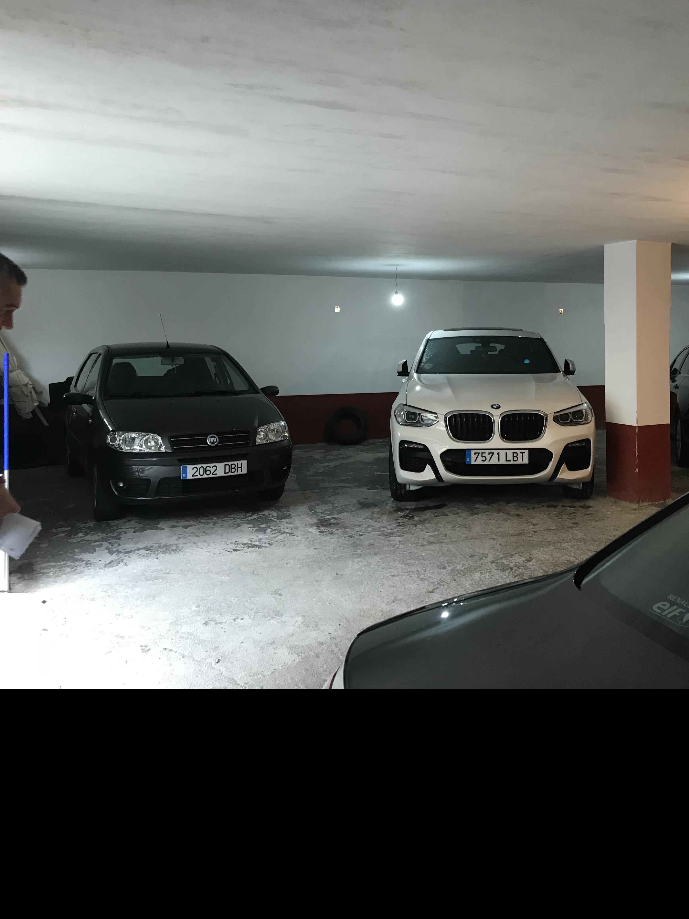 Imagen 4 Parking Coche en venta en Cee / Cee A Coruña Rua Santiago a 5 minutos de la Plaza 