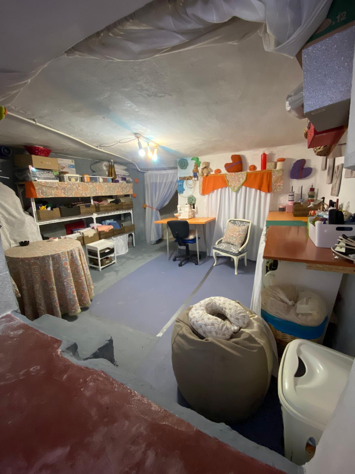 Imagen 4 Casa Adosada en venta en Rus / Casa situada al lado del la plaza de  Rus