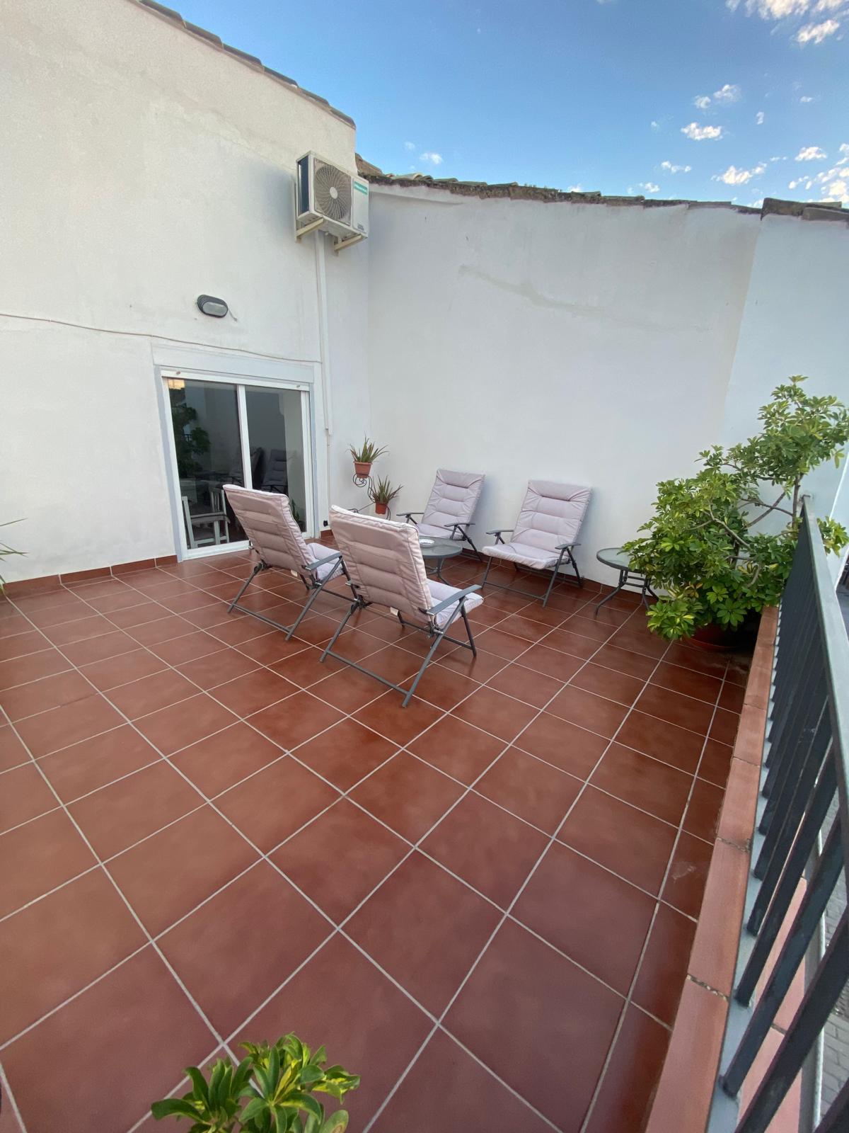 Imagen 11 Casa Adosada en venta en Rus / Casa situada al lado del la plaza de  Rus