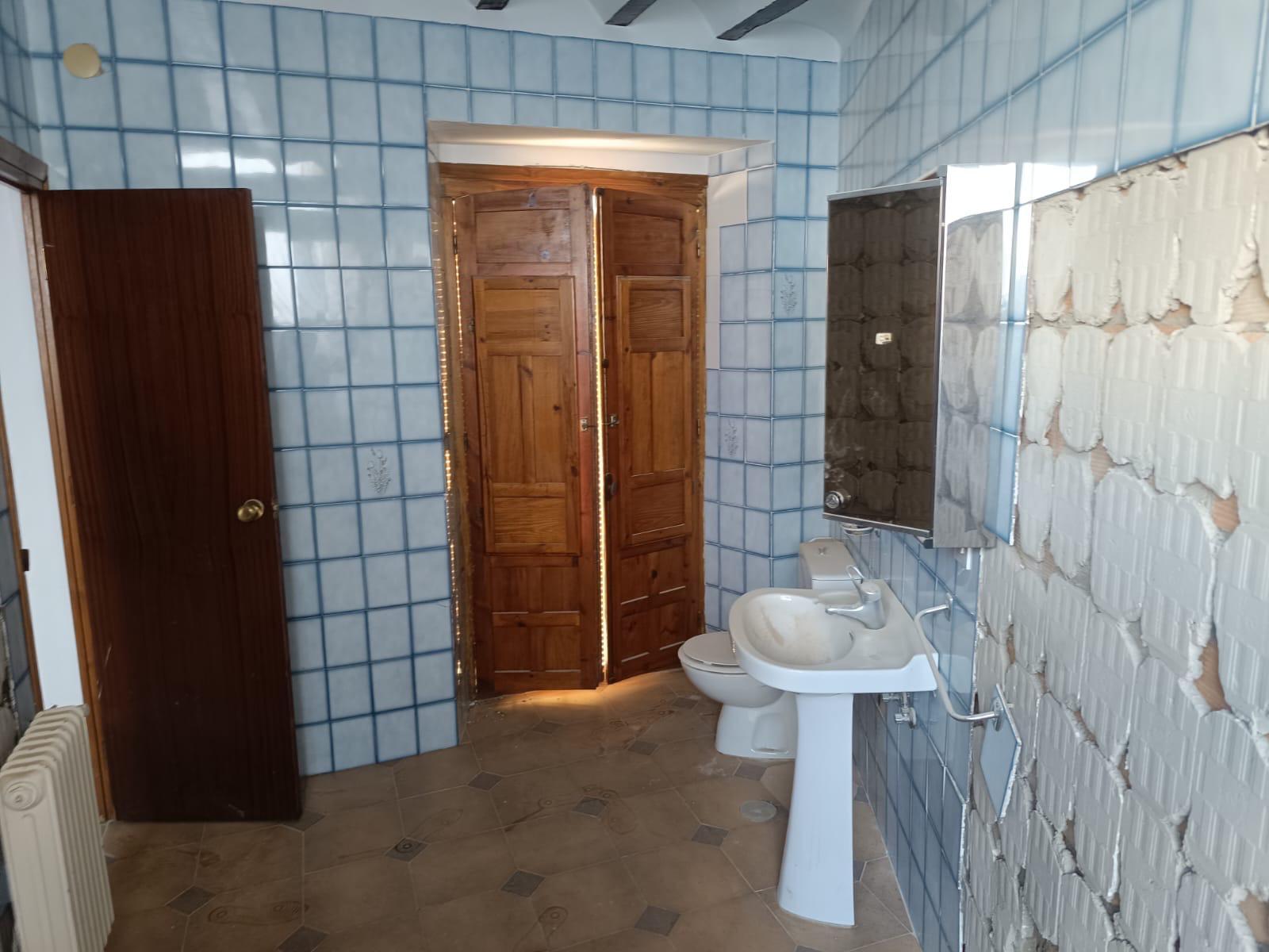 Imagen 2 Casa Adosada en venta en Baeza / Al lado de la Iglesia de San Andrés